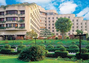 Hotel Maurya Sheraton